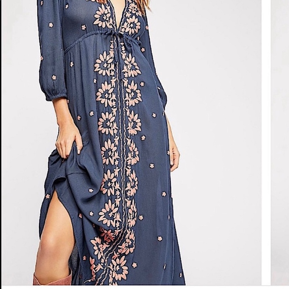 New $168 Free People embroidered Fable Dusk Midi Dress Size Medium